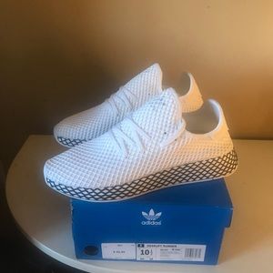New Men’s Deerupt Runner Suze 10.5